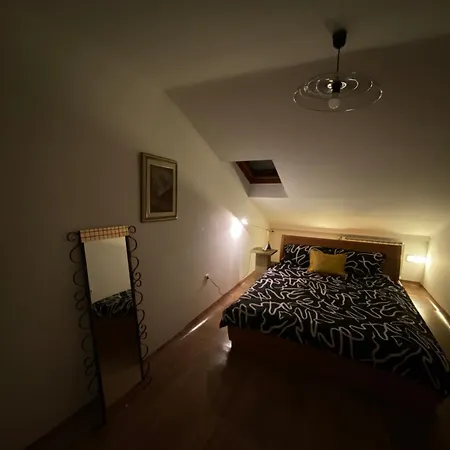 24 Lägenhet